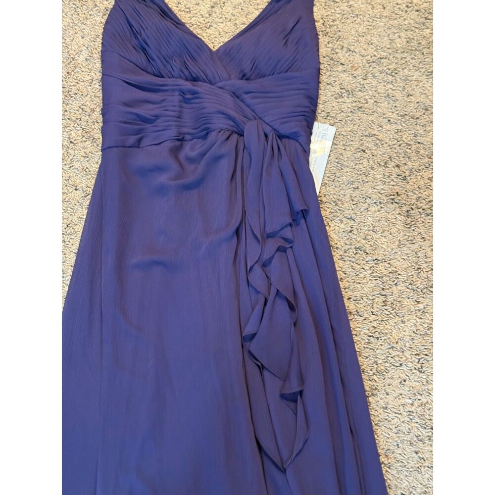 🌴Davids bridal purple halter-neck A-line formal gown size 10 - Picture 2 of 8